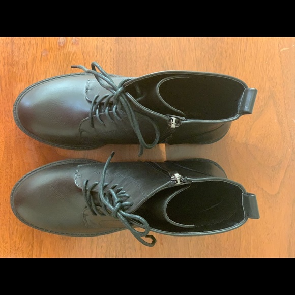Timeless combat boots - Picture 7 of 10